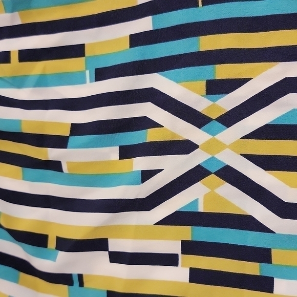 𝅺forever 21 abstract cubist print self tie romper with elastic waist size small - Picture 5 of 10